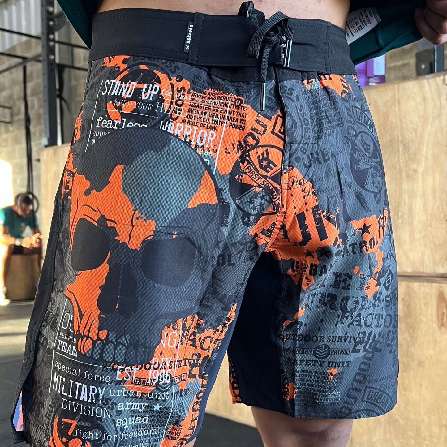 Calção de Treino - BScross Torsal Bolso Emb C/F Bs Camuflada Laranja
